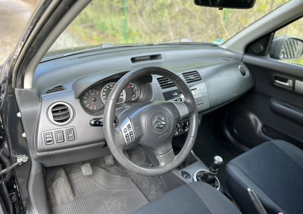Suzuki Swift cena 17400 przebieg: 163000, rok produkcji 2010 z Starachowice małe 352